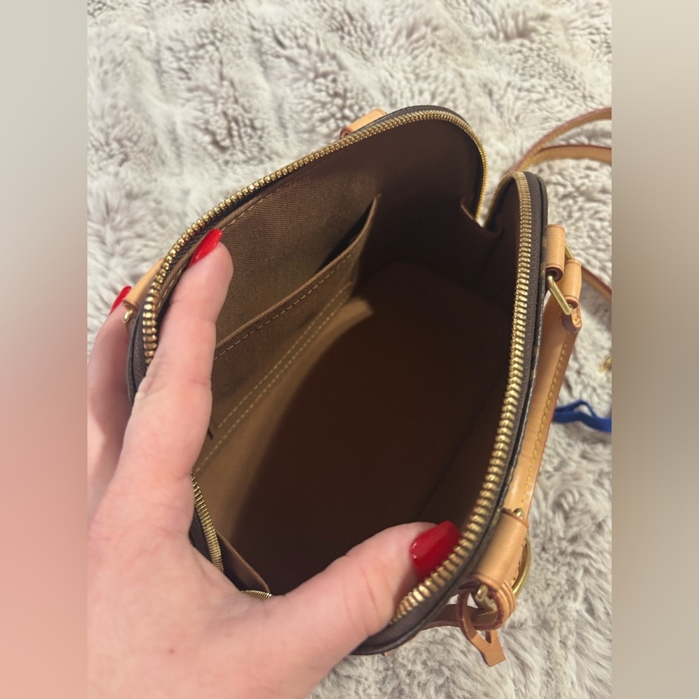 Louis Vuitton Mini Alma Satchel in Monogram Canvas with Natural Vachetta Trim - Picture 8 of 16
